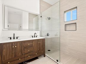 642 E Fairview Boulevard, Inglewood CA 90302