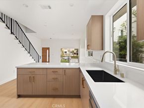 642 E Fairview Boulevard, Inglewood CA 90302