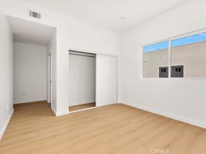 642 E Fairview Boulevard, Inglewood CA 90302