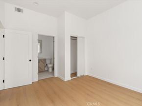 642 E Fairview Boulevard, Inglewood CA 90302