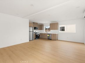 642 E Fairview Boulevard, Inglewood CA 90302