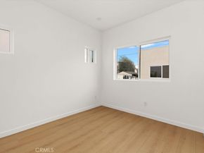 642 E Fairview Boulevard, Inglewood CA 90302