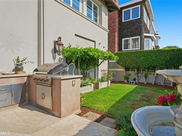 1000 Highview Ave, Manhattan Beach CA 90266