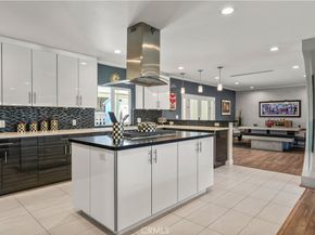 9841 Donna Avenue, Northridge CA 91324