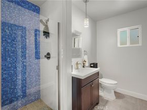 9841 Donna Avenue, Northridge CA 91324