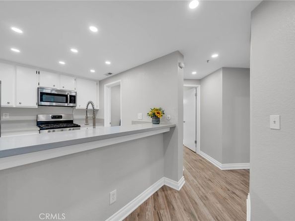 2559 Plaza Del Amo 215, Torrance CA 90503