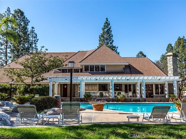 2559 Plaza Del Amo 215, Torrance CA 90503