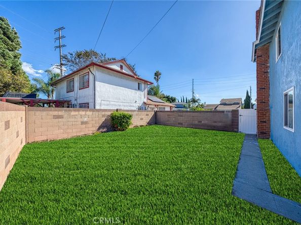 21992 Acarus, Carson CA 90745