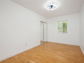 1836 Euclid Street, Santa Monica CA 90404