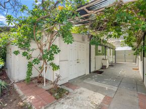 1836 Euclid Street, Santa Monica CA 90404