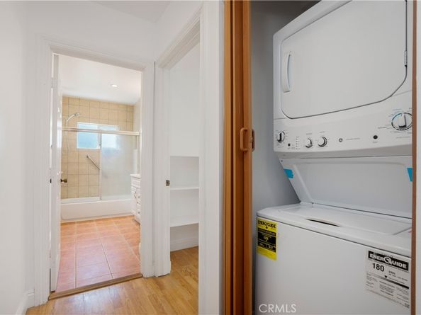 1836 Euclid Street, Santa Monica CA 90404