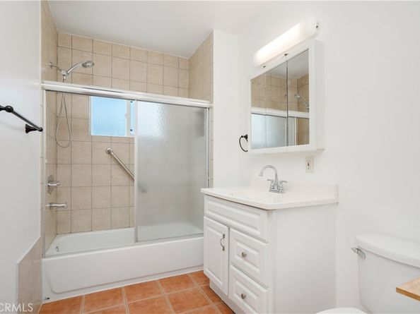 1836 Euclid Street, Santa Monica CA 90404