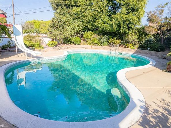 6210 S Corning, Ladera Heights CA 90056