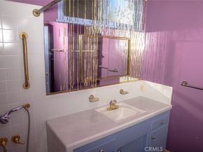 6210 S Corning, Ladera Heights CA 90056