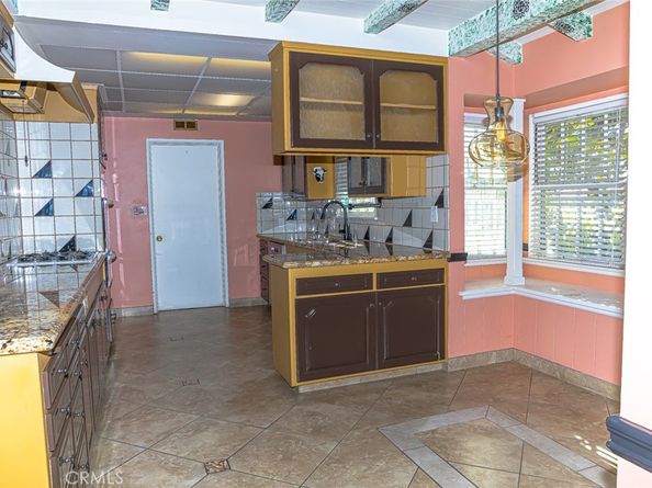 6210 S Corning, Ladera Heights CA 90056