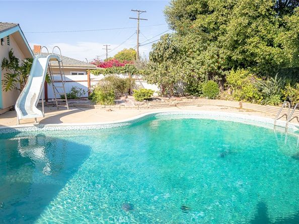 6210 S Corning, Ladera Heights CA 90056