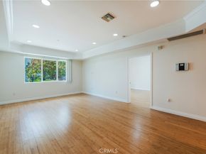 3061 W 12th Place 101, Los Angeles CA 90006