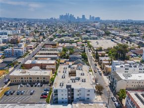 3061 W 12th Place 101, Los Angeles CA 90006