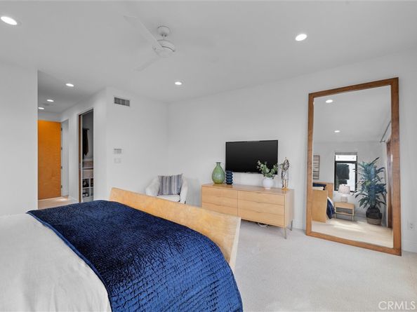 1635 19th Street, Manhattan Beach CA 90266