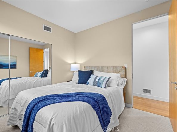 1635 19th Street, Manhattan Beach CA 90266
