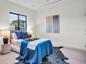 505 17th Street, Huntington Beach CA 92648