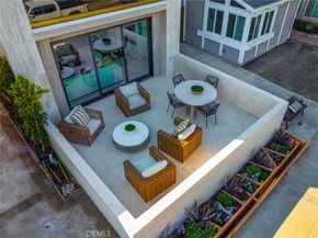 505 17th Street, Huntington Beach CA 92648