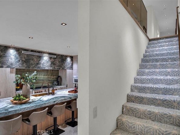 505 17th Street, Huntington Beach CA 92648