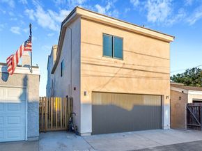 505 17th Street, Huntington Beach CA 92648