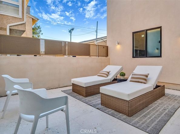 505 17th Street, Huntington Beach CA 92648