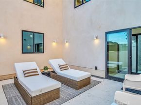505 17th Street, Huntington Beach CA 92648