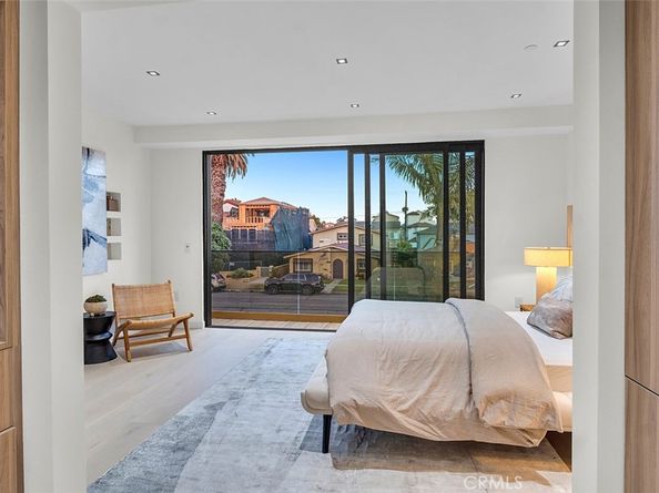 505 17th Street, Huntington Beach CA 92648
