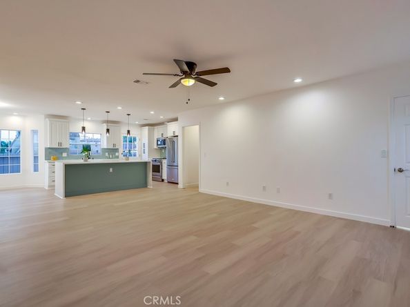 3403 Falcon Avenue, Long Beach CA 90807