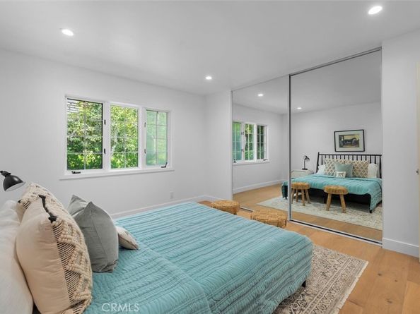 17481 Tramonto Drive, Pacific Palisades CA 90272