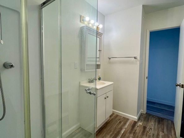14 Camelback Avenue N, Carson CA 90745