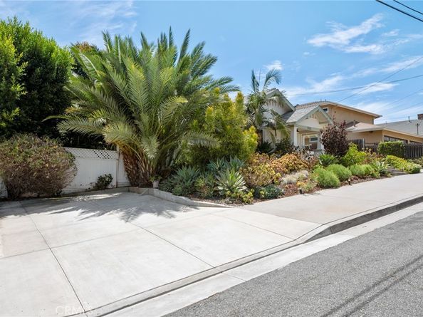 1145 W 2nd Street, San Pedro CA 90731