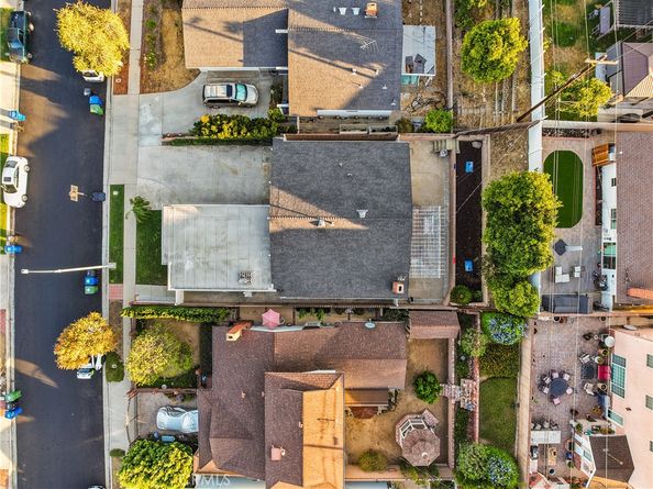 1737 Roseglen Avenue, San Pedro CA 90731