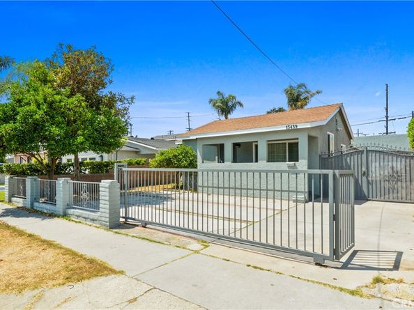 13439 Roselle Avenue, Hawthorne CA 90250