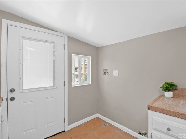 13439 Roselle Avenue, Hawthorne CA 90250