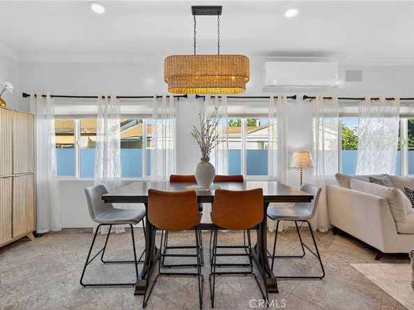 425 W 109th Street, Los Angeles CA 90061