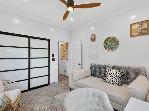 425 W 109th Street, Los Angeles CA 90061