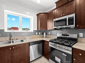 5633 Carlton Way 503, Hollywood CA 90028