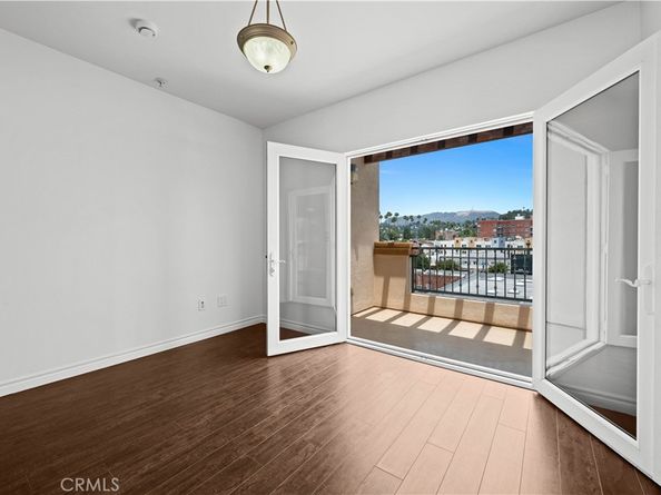 5633 Carlton Way 503, Hollywood CA 90028