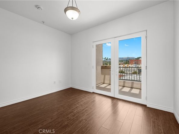 5633 Carlton Way 503, Hollywood CA 90028