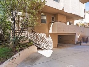 1323 17th Street, Manhattan Beach CA 90266