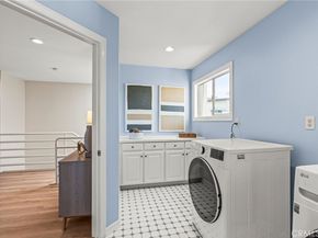 1323 17th Street, Manhattan Beach CA 90266