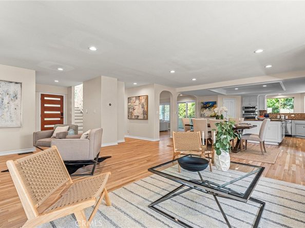 1323 17th Street, Manhattan Beach CA 90266