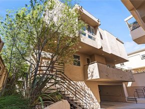 1323 17th Street, Manhattan Beach CA 90266