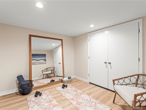 1323 17th Street, Manhattan Beach CA 90266