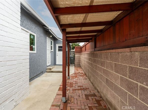 4744 Adenmoor Avenue, Lakewood CA 90713