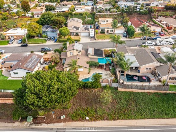 586 Tam O Shanter, San Marcos CA 92069